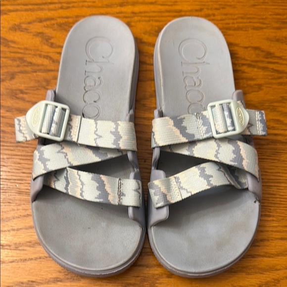 Chaco Gray Sandals - Picture 1 of 4